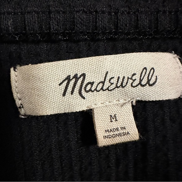 Madewell Seersucker Button-Shoulder Top - Picture 10 of 10